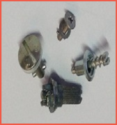 소형 패널용 경량 1/4회전 패스너